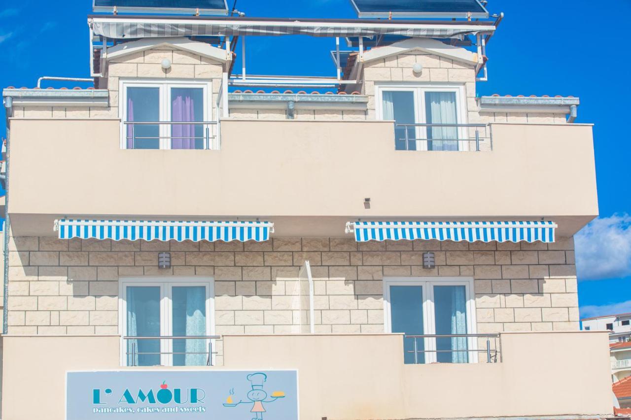 Apartmani Riva Рогозница Екстериор снимка
