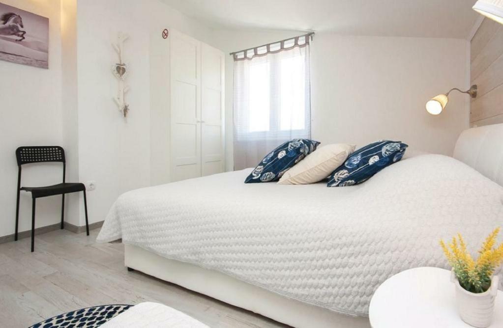 Apartmani Riva Рогозница Екстериор снимка