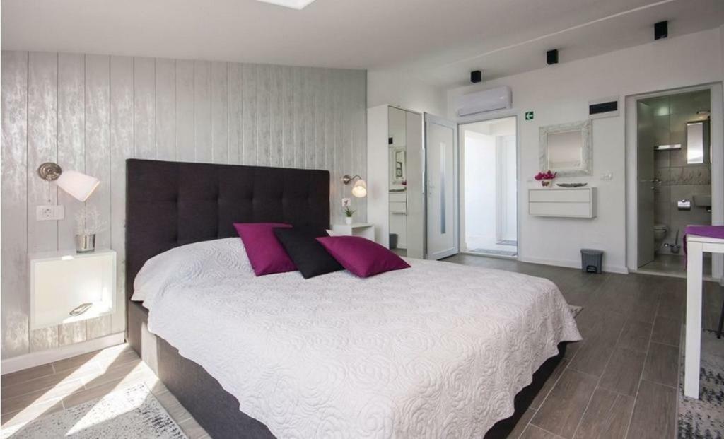 Apartmani Riva Рогозница Екстериор снимка