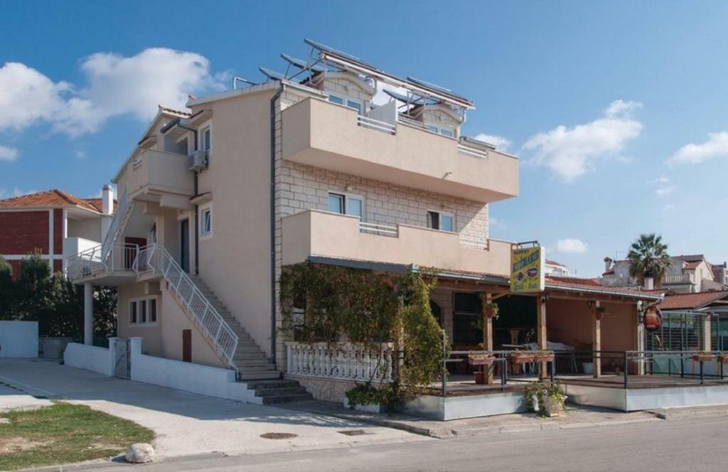 Apartmani Riva Рогозница Екстериор снимка