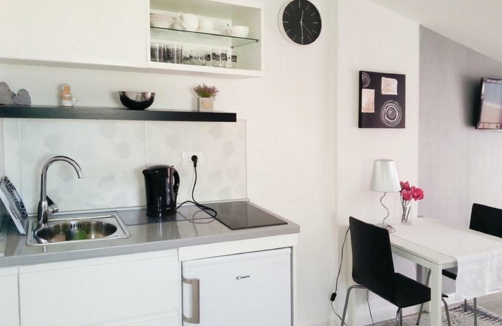 Apartmani Riva Рогозница Екстериор снимка